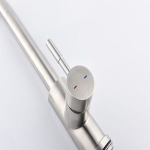 Rubinetto da Cucina Estraibile in Acciaio Inox 304 Lucidato e Ottone Spazzolato con Doccetta Spray - Product Image 3