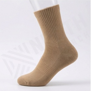 Crew <b>Socks</b> Solid Color Knitted Cotton Breathable Daily Wear Adult Autumn Casual Style - Product Image 4