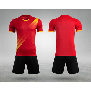 26 ฤดูกาลใหม่เชลซีเสื้อฟุตบอลทีมเยือน ผ้าโพลีเอสเตอร์ระบายอากาศได้ดี ชุดฟุตบอลพิมพ์ลายด้านหน้า ป้องกันรังสียูวี แห้งเร็ว ชุดกางเกงขาสั้นผู้ชาย - Product Image 2
