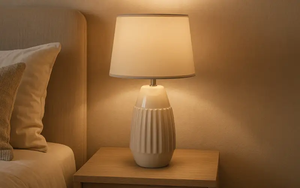 Lámpara de Pie Rústica de Madera Sólida, Lámpara Decorativa de Madera Maciza para Sala de Estar, Dormitorio e Iluminación del Hogar - Product Image 6