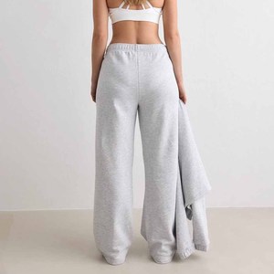 Conjunto de Ropa Femenina Personalizada de 2 Piezas, Sudadera Informal de Forro Polar y Pantalones Anchos, Conjuntos de Mujer al por Mayor de Fábrica - Product Image 4