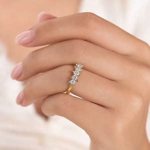 Elegante Anillo de Diamantes de 5 Piedras con Corte Redondo, Engaste Curvo, Anillo de Oro de Dos Tonos, OEM/Personalizado - Product Image 3