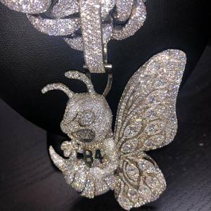 Colgante de Abeja Personalizado de Plata de Ley 925 con Moissanita VVS y Logotipo, Amuleto de Diamante 3D con Diseño de Animal, Estilo Hip Hop, Certificado IGI - Product Image 4