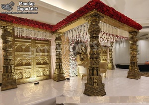 Magnifique Mandap de mariage hindou Maharani personnalisé aux États-Unis avec un dessus circulaire floral blanc, Mandap de mariage hindou Vivah en Australie - Product Image 6