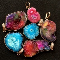 Cabujón pulido hecho a mano, mezcla curativa Natural, colgante llamativo de piedras preciosas, joyería de Metal clásica, precio al por mayor, lote por pieza