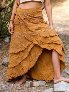 Falda Larga de Algodón Boho con Estampado Artesanal y Abertura Lateral para Mujer, Ideal para Festivales y Viajes - Product Image 3