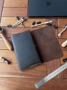 Funda Protectora Plegable de Cuero Genuino a Prueba de Polvo para Cuaderno, Estuche para Diario, Porta Cuadernos Recargable para Oficina y Negocios - Product Image 6