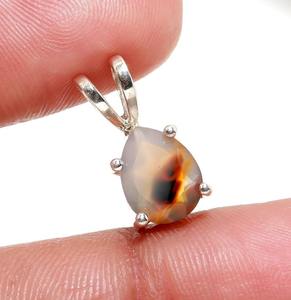 จี้หินอาเกตมอนทาน่าสีส้มธรรมชาติทรงหยดน้ำ เงินแท้ 925 งานแฮนด์เมด เครื่องประดับอัญมณี สร้อยคอแบบเรียบหรู ของขวัญสำหรับเด็ก - Product Image 6