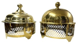 Cacerola de Metal Dorado Martillado con Tapa, Diseño Vintage Pulido, Olla para Servir - Product Image 3