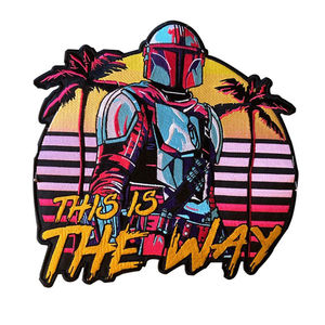 Patch personnalisé en tissu chenille brodé sur mesure en forme de cœur avec votre logo, image ou texte, options thermocollantes ou à coudre avec crochet et boucle pour chapeaux - Product Image 1