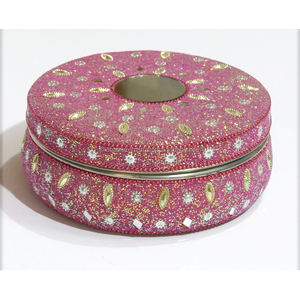 Caja de Metal Hecha a Mano en India con Juego de 2 Cajas con Cuentas para Empaque de Joyería, Caja de Regalo de Lujo para Bodas, Regalos de la India - Product Image 5