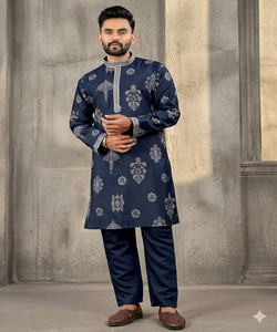 Kurta Pijama Azul Marino Bordado para Hombre, Traje Tradicional Étnico para Boda, Corte Regular, Largo hasta el Tobillo, SWASTIK-ALU ARJUN 85316 - Product Image 1