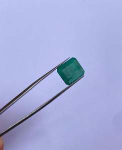 ลูกปัดมรกตคุณภาพสูงขายส่ง  หินมรกตแบบแพ็คใหญ่สำหรับผู้ผลิตเครื่องประดับ จากซัพพลายเออร์ในอินเดีย - Product Image 1