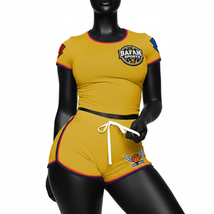 Ensemble t-shirt et short pour femme en polyester et élasthanne extensible de qualité supérieure, avec logo brodé, 100 % coton. - Product Image 6