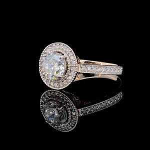 Anillo de Compromiso con Diamante Cultivado en Laboratorio Certificado, Anillo Doble de Oro con Corte Redondo para Mujer - Product Image 1