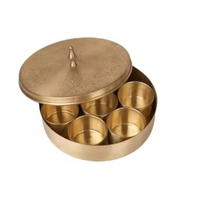 Caja de Especias Metálica Premium para Cocina, Contenedor Multisecional con Tapa para Hierbas, Condimentos e Ingredientes Secos - Product Image 4