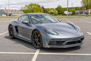 Porsche 718 Cayman GTS 4.0 2025 - Product Image 2