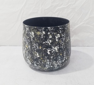 Pot de fleurs moderne en métal de grande taille, pour intérieur et extérieur, finition mate minimaliste, pot rond pour jardin, pour la décoration de la maison. - Product Image 2