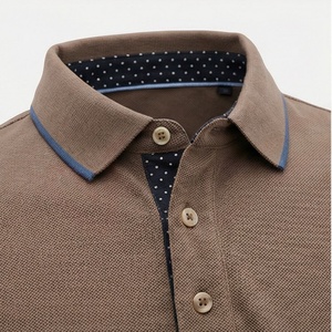 Chemise décontractée pour homme en piqué 100 % polyester bleu marine à manches courtes, respirante, infroissable, coupe classique, design tricoté uni - Product Image 4