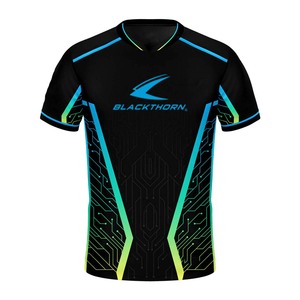 Camiseta Deportiva Personalizada al por Mayor para Hombre, Cuello en V, Sublimación Completa, Secado Rápido, Poliéster - Product Image 1