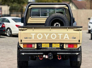 Toyota Land Cruiser Usada, Cabina Simple, 4x4, Serie 79, Fabricada en Japón, Diésel, Automática/Caja de Cambios, Neumáticos R18 - Product Image 5