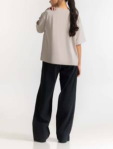 Camisetas de Mujer con Bolsillos Beige y Hombros Caídos, Último Diseño, Nuevo Estilo, la Mejor Calidad, Cómodas y Transpirables, Hechas en Pakistán - Product Image 2