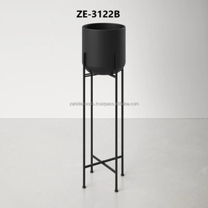 Luxury Modern Metal Flower Vase Eco-Friendly Chrome Plated Customizable Decorative Interior Decor Bulk Supplier - Product Image 2