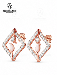 Pendientes de Diamantes Geométricos en Oro Rosa de 18K, Diseño Moderno con Centro Floral, Elegantes para Uso Diario, Joyería Fina, Regalo - Product Image 1