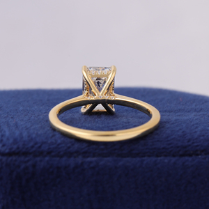 Bague de fiançailles solitaire en diamant de laboratoire taille émeraude 2 carats, or massif 14 carats, certifiée IGI E-F VVS2-VS1 - Product Image 4