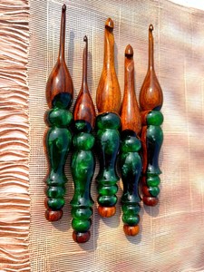 Luxury Handmade Wooden <b>Crochet</b> <b>Hooks</b> Attractive Resin <b>Crochet</b> <b>Hook</b> Handmade Green resin <b>crochet</b> <b>hook</b> Attractive resin <b>crochet</b> - Product Image 2
