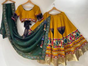 Conjunto de Chaniya Choli de Algodón con Bordado de Espejo para Mujer, Falda Lehenga Tradicional con Dupatta para Vestimenta Étnica Festiva - Product Image 1