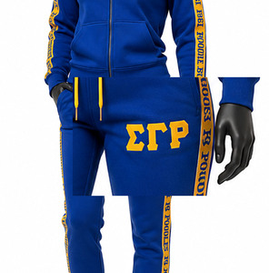 Conjunto Deportivo Ecológico 100% Algodón Azul para Mujer de Sigma Gamma Rho, Sudadera con Capucha y Cremallera Completa, Pantalones Deportivos con Letras Griegas Amarillas y Dobladillo Lateral Dividido - Product Image 3