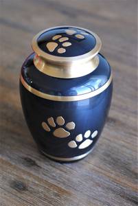 Hermosa Urna Funeraria de Latón para Recuerdo, Proveedor Mayorista, Precios Bajos, Hecho en India, Artesanía Uzair UHI-190, Personalizable - Product Image 2