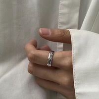 Bague minimaliste double couche empilable croisée, ajustable pour l'index, bijou tendance pour femme