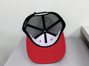 Gorras Trucker Rojas de 6 Paneles con Parche de Cuero de Texas, Ajustables, Unisex, Casuales, Hechas en Vietnam - Product Image 5