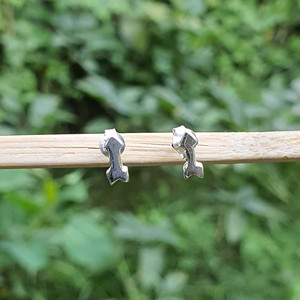 Trendy 14K Gold Plated 925 <b>Sterling</b> <b>Silver</b> Unisex <b>Stud</b> Earrings Minimalist Classic Cupid's Arrow Design Wedding Anniversary - Product Image 6