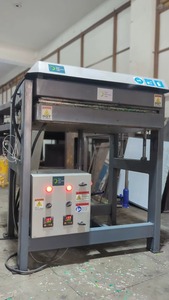 Presse hydraulique combinée 60 x 60 la plus vendue pour le formage par compression, le laminage et le façonnage efficace des tôles dans l'industrie - Product Image 2