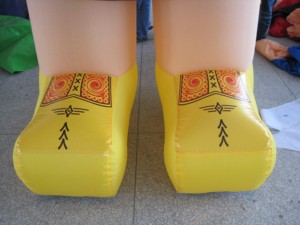 Vente flash : Sarah gonflable des Pays-Bas pour événements publicitaires commerciaux en extérieur - Product Image 2