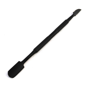 Pousse-cuticules professionnel en acier inoxydable léger et durable avec poignée texturée antidérapante pour manucure double usage haute performance - Product Image 2