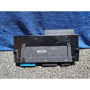 ECU และโมดูลคอมพิวเตอร์มือสองสำหรับรถยนต์ซีรีส์ 5 รุ่น 6135926745602 - Product Image 1