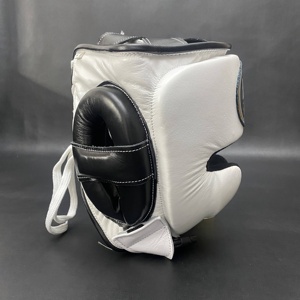 Casque de protection professionnel en cuir, imperméable et respirant, pour la boxe, l'entraînement et le MMA. - Product Image 3