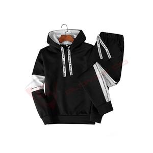 Ropa de gimnasia Ropa informal Logotipo personalizado Primavera Cremalleras negras Cuello alto Poliéster Fitness Hombres Outwear Chándales de moda - Product Image 4