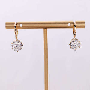 Boucles d'oreilles pour femmes en or massif 9 carats avec diamants taille brillant de couleur D, cultivés en laboratoire, 7,50 mm, certifiés IGI, style classique, pour usage quotidien - Product Image 5