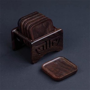 Ensemble de sous-verres carrés en bois décoratifs et durables avec options personnalisables pour cuisines modernes et salles à manger élégantes - Product Image 5
