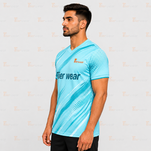 เสื้อฟุตบอลพรีเมียม คอวี สกรีนชื่อทีมได้ เป็นมิตรกับสิ่งแวดล้อม แห้งเร็ว น้ำหนักเบา ระบายอากาศได้ดี ผลิตจากโพลีเอสเตอร์ แขนสั้น - Product Image 3