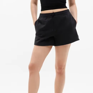 Shorts de sport décontractés en molleton de coton pour femmes, de haute qualité, avec cordon de serrage, logo personnalisé, pour fitness et gym, vente en gros - Product Image 1