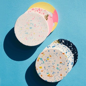 Juego de Posavasos Cuadrados Clásicos de Madera y Resina Estilo Indio con Tamaño y Logotipo Personalizables para una Decoración Elegante del Hogar - Product Image 2