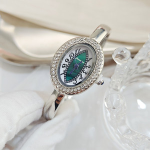 Relojes de Pulsera Ovalados Modernos para Mujer, Reloj de Cuarzo Minimalista con Encanto para Mujer - Product Image 5