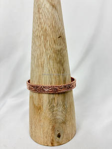 Bracelet magnétique religieux en aluminium massif à triple nœud torsadé, nouveau design incroyable, bijoux à la mode, cadeau pour l'arthrite - Product Image 5