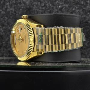 Reloj Automático de Lujo para Hombre, de Acero Inoxidable, Chapado en Oro de 18K, con Fecha, Bisel Estriado, Cristal de Zafiro, Moissanita, Mecánico - Product Image 3
